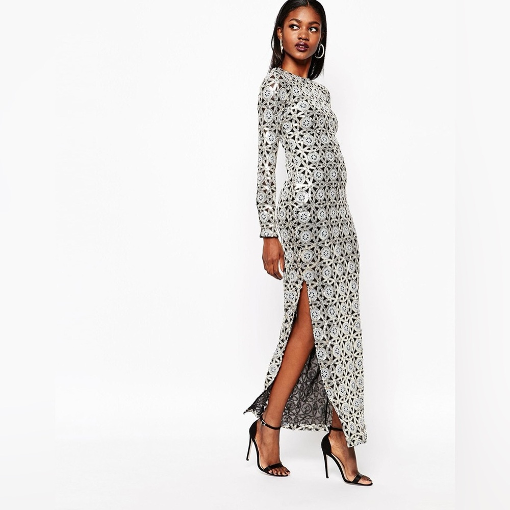 ElegantSilver and Black Patterned Dress